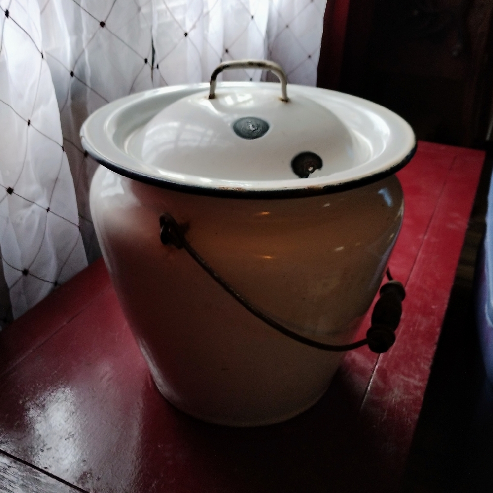 Big Vintage Enamelware Chamber Pot